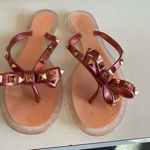 Gently used flip flops